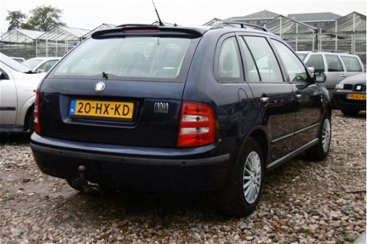 Skoda Fabia Combi - 1.4-16V Comfort AUT. NAP/AIRCO/PDC/APK - 1