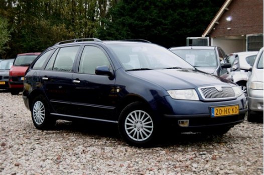 Skoda Fabia Combi - 1.4-16V Comfort AUT. NAP/AIRCO/PDC/APK - 1