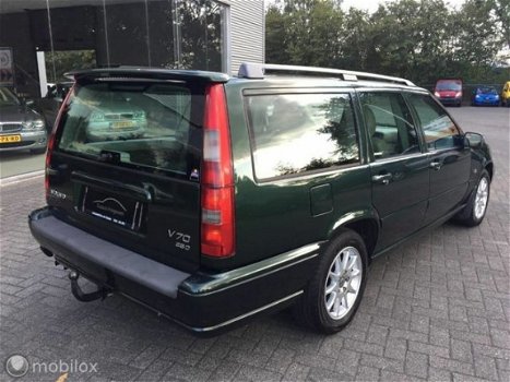 Volvo V70 - 2.5 D Europa - 1