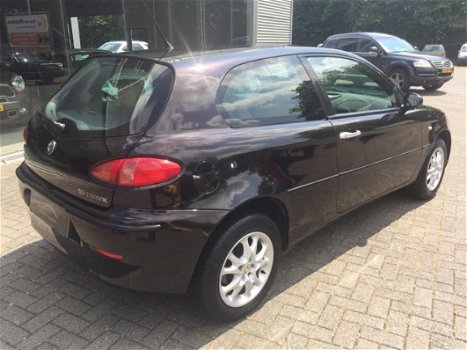 Alfa Romeo 147 - 120PK Edizione Limitata - 1