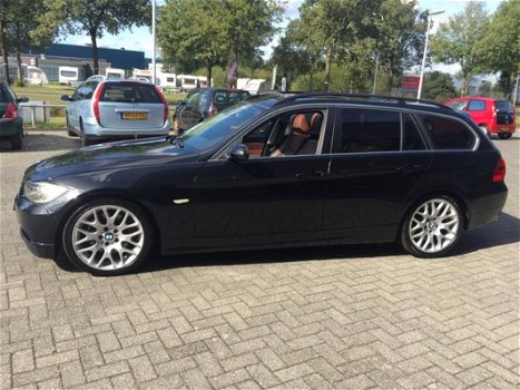 BMW 3-serie Touring - 330D High Executive Bomvol - 1