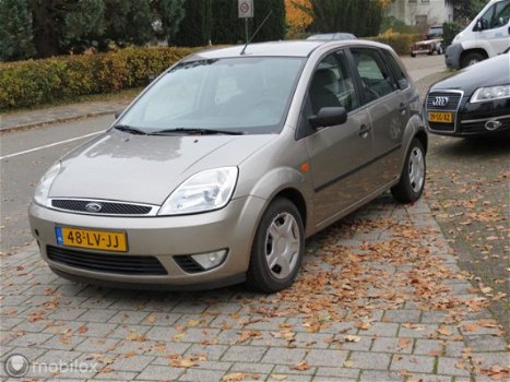 Ford Fiesta - 1.4-16V Ghia Automat Airco - 1