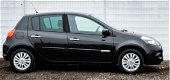 Renault Clio - 1.2 Collection - 5 Drs - dealer onderhouden - 1 - Thumbnail