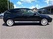 Ford Focus - 2.0-16V Centennial BLIKVANGER Limited Edition NR 243/250 Youngtimer APK tot 11-2020 - 1 - Thumbnail