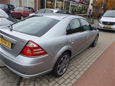 Ford Mondeo - 2.2 TDCi Ghia Executive