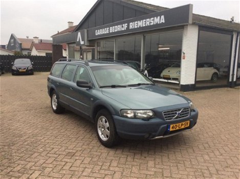 Volvo XC70 - 2.4 D5 Comfort Line - 1