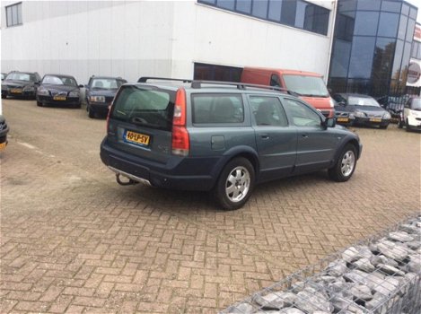 Volvo XC70 - 2.4 D5 Comfort Line - 1