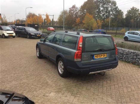 Volvo XC70 - 2.4 D5 Comfort Line - 1