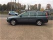 Volvo XC70 - 2.4 D5 Comfort Line - 1 - Thumbnail