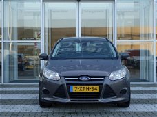 Ford Focus - 1.0 EcoBoost 100pk Trend | NAVI | Parkeersensoren | LMV | Lage km. stand