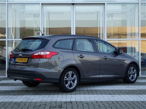 Ford Focus - 1.0 EcoBoost 100pk Trend | NAVI | Parkeersensoren | LMV | Lage km. stand - 1