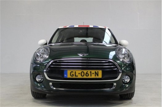 Mini Mini Cooper - 1.5 Business navigatie/keyles start/5drs/136pk - 1