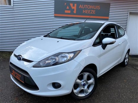 Ford Fiesta - 1.25 Limited *AIRCO*APK*LM. VELGEN*MULTIF. STUUR*AUX - 1