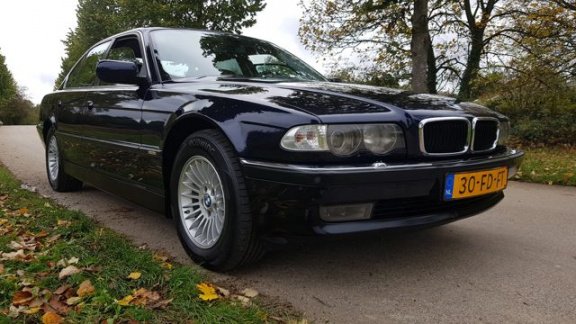 BMW 7-serie - 735i Executive - 1