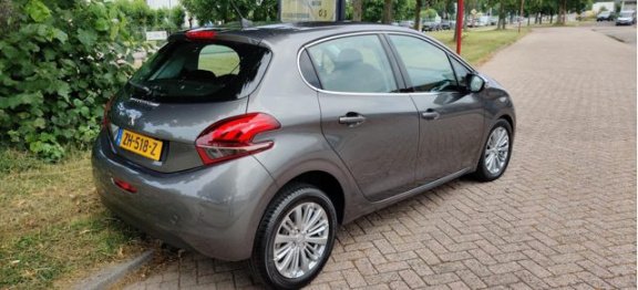 Peugeot 208 - 1.2 PureTech 110PK Allure Automaat - 1