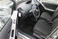 Toyota Yaris - 1.0 VVTI Acces / LMV / Airco / NAP - 1 - Thumbnail