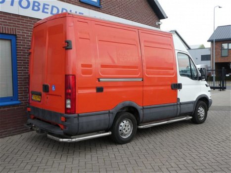 Iveco Daily - 35 S 10V 300 L2H2 3-Zits Trekhaak - 1