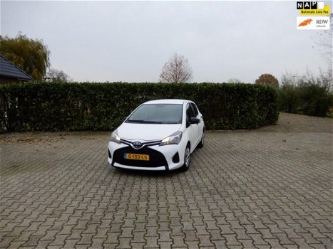 Toyota Yaris - 1.0 VVT-i Now - 1