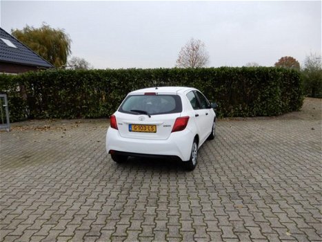 Toyota Yaris - 1.0 VVT-i Now - 1