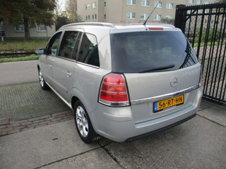 Opel Zafira - 2.2 Cosmo, 7persoons, *Clima/airco*zeer nette auto - 1