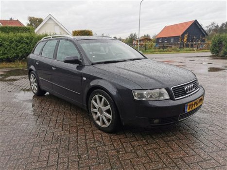 Audi A4 Avant - 1.9 TDI 130pk Pro Line 96 KW - 1