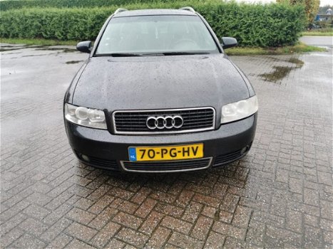 Audi A4 Avant - 1.9 TDI 130pk Pro Line 96 KW - 1