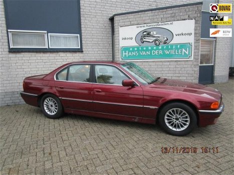 BMW 7-serie - 735i Executive lichte schade - 1