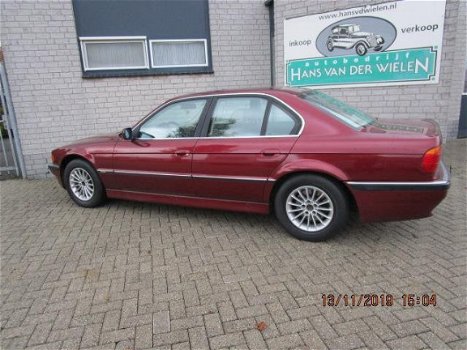 BMW 7-serie - 735i Executive lichte schade - 1