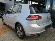 Volkswagen Golf - 1.4 TSI 204PK GTE DSG | Navi | PDC | Cruise | Climate