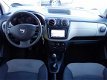 Dacia Lodgy - 7-Pers* 1.2 TCe 115pk Navi Airco Parksens Ambiance 7p. 7Persoons - 1 - Thumbnail