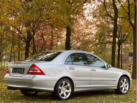 Mercedes-Benz C-klasse - W203 C 180 Kompressor Avantgarde Sport Edition | 38.938 KM. | Dealer-onderh - 1