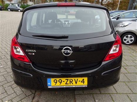 Opel Corsa - 5 DEURS 1.2-16V COSMO - 1
