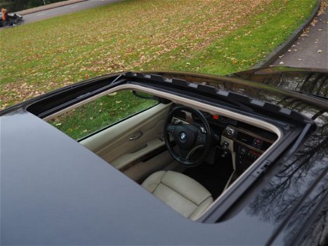 BMW 3-serie Coupé - 335i AUT, LEDER, Panoramdak, €10.950, = - 1
