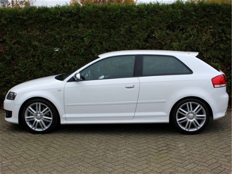 Audi S3 - 2.0 TFSI Quattro Ambition - 1