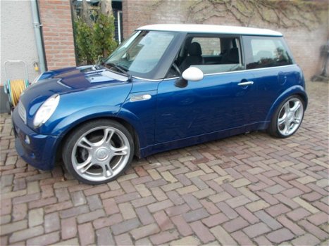 Mini Mini Cooper - 1.6 Pepper 2002 airco geen apk met wat werk - 1