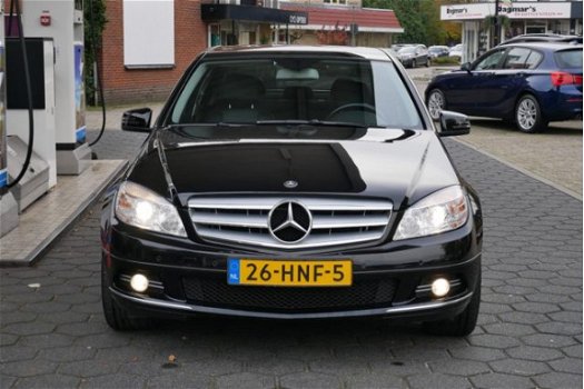 Mercedes-Benz C-klasse - C 180 BLUEEFFICIENCY AVANTGARDE *Clima//Navi//Lm - 1