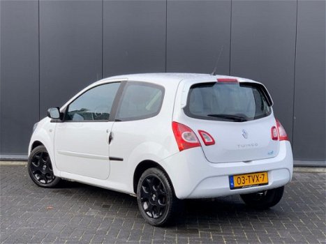 Renault Twingo - 1.5 DCI Dynamic 1e eigenaar Ecc Cruise Isofix USB - 1