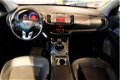 Kia Sportage - 1.6 GDI ISG X-ecutive Plus Pack / SCHUIF-KANTEL DAK / CLIMA / PDC / - 1 - Thumbnail