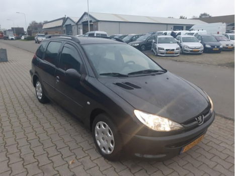 Peugeot 206 SW - 1.4 HDi X-line - 1