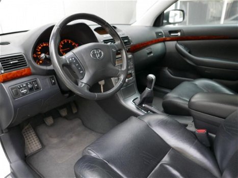 Toyota Avensis - 2.0 VVTi Executive Vol Leder Cruise Youngtimer 188dkm N.A.P Keurige Auto - 1