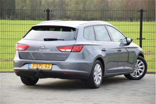 Seat Leon ST - 1.6 TDI Style Ecomotive 2014 Airco Navigatie - 1