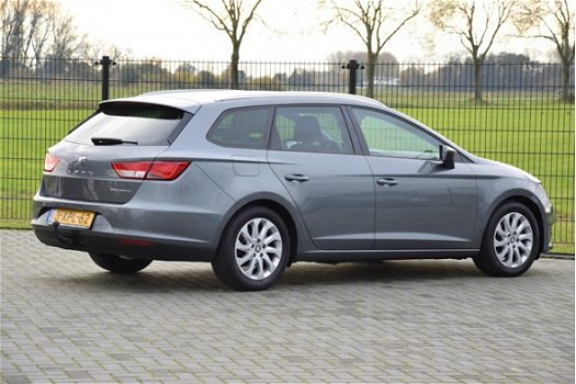 Seat Leon ST - 1.6 TDI Style Ecomotive 2014 Airco Navigatie - 1