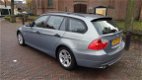 BMW 3-serie Touring - 2.0 318 I Executive - 1 - Thumbnail