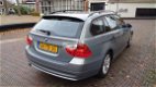 BMW 3-serie Touring - 2.0 318 I Executive - 1 - Thumbnail