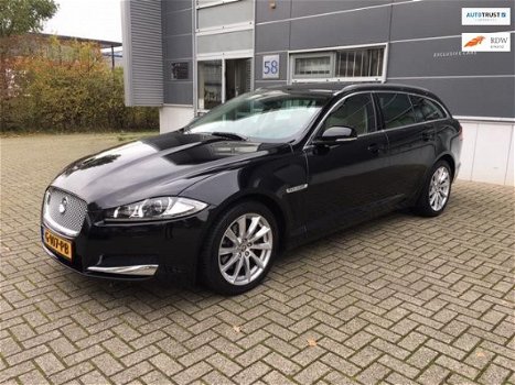 Jaguar XF Sportbrake - 2.2D S Premium Business Edition - 1