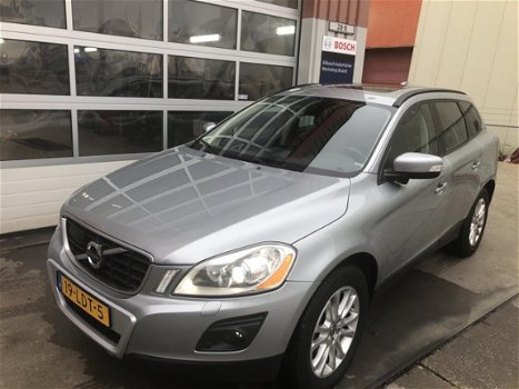 Volvo XC60 - 2.4 D5 AWD Adaptieve cruisecontrol - 1