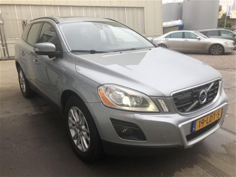 Volvo XC60 - 2.4 D5 AWD Adaptieve cruisecontrol - 1