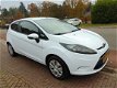 Ford Fiesta - 1.6 TDCi ECOnetic 214.735km N.A.P Clima / Elec.Pakket / Isofix / Recent Grote Beurt Ge - 1 - Thumbnail