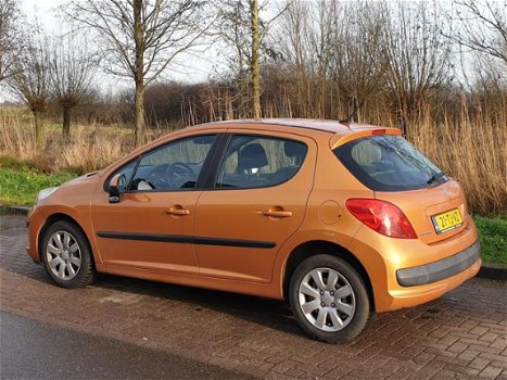 Peugeot 207 - 1.4-16V XT 5 drs airco etc - 1