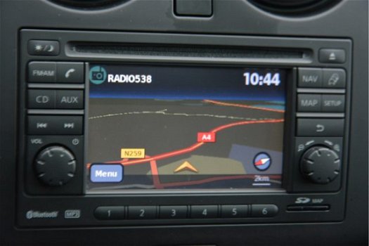 Nissan Qashqai - 1.6 360 Navigatie, Panoramadak, AVM, 18